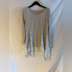 Chic Beige Women's Tunic with Lace Accents